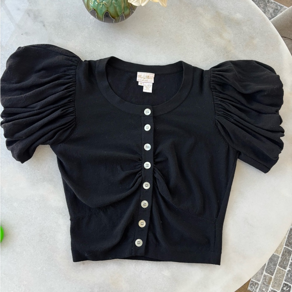 Elegant Black Puff Sleeve Top